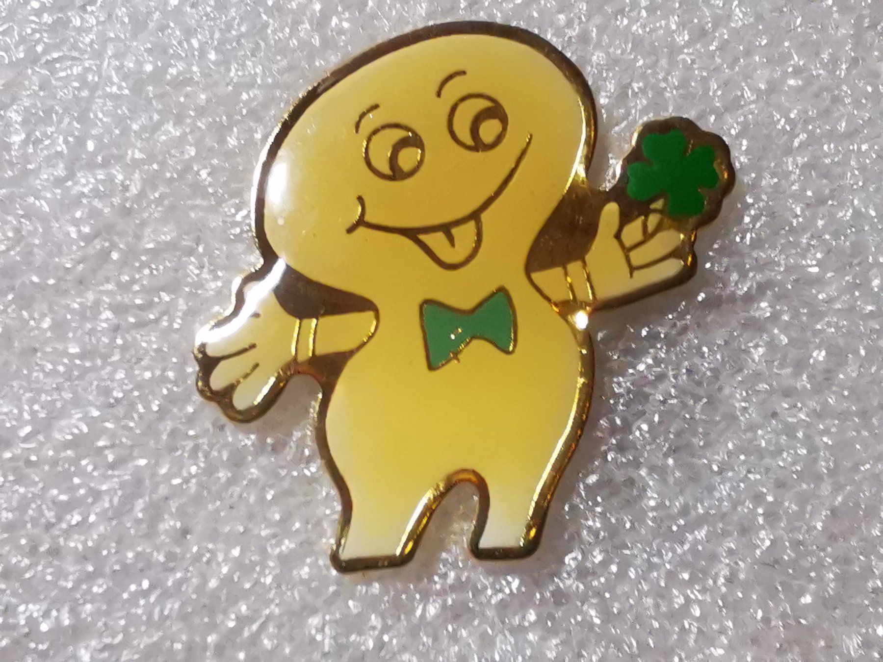 Placchette & Badge: Ansteckpin 114: Maga Bio – Usato da Oppligen venduto da Pin-Fall-Shop