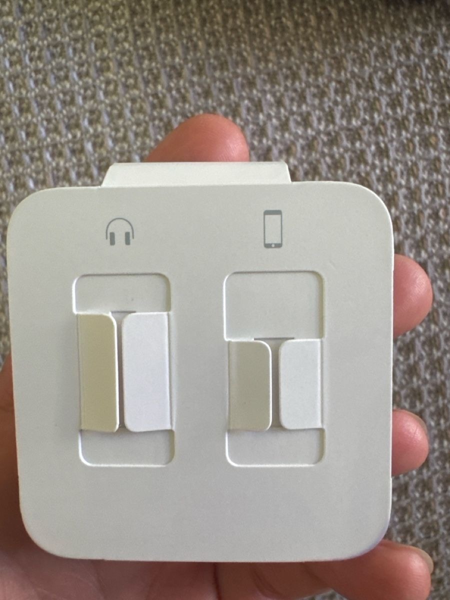 Apple Cuffie: Apple EarPods w/ Lightning Connector - New – Nuovo e nell'imballaggio originale da Corsier GE venduto da Arca_ReLife 1
