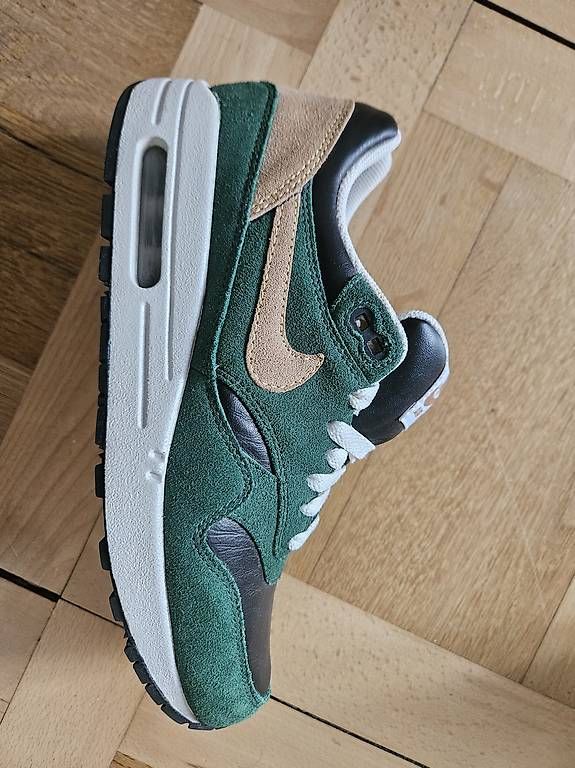 Scarpe da uomo: Nike Air Max Sneakers Nike id – Usato da Biel/Bienne venduto da pisabu 2