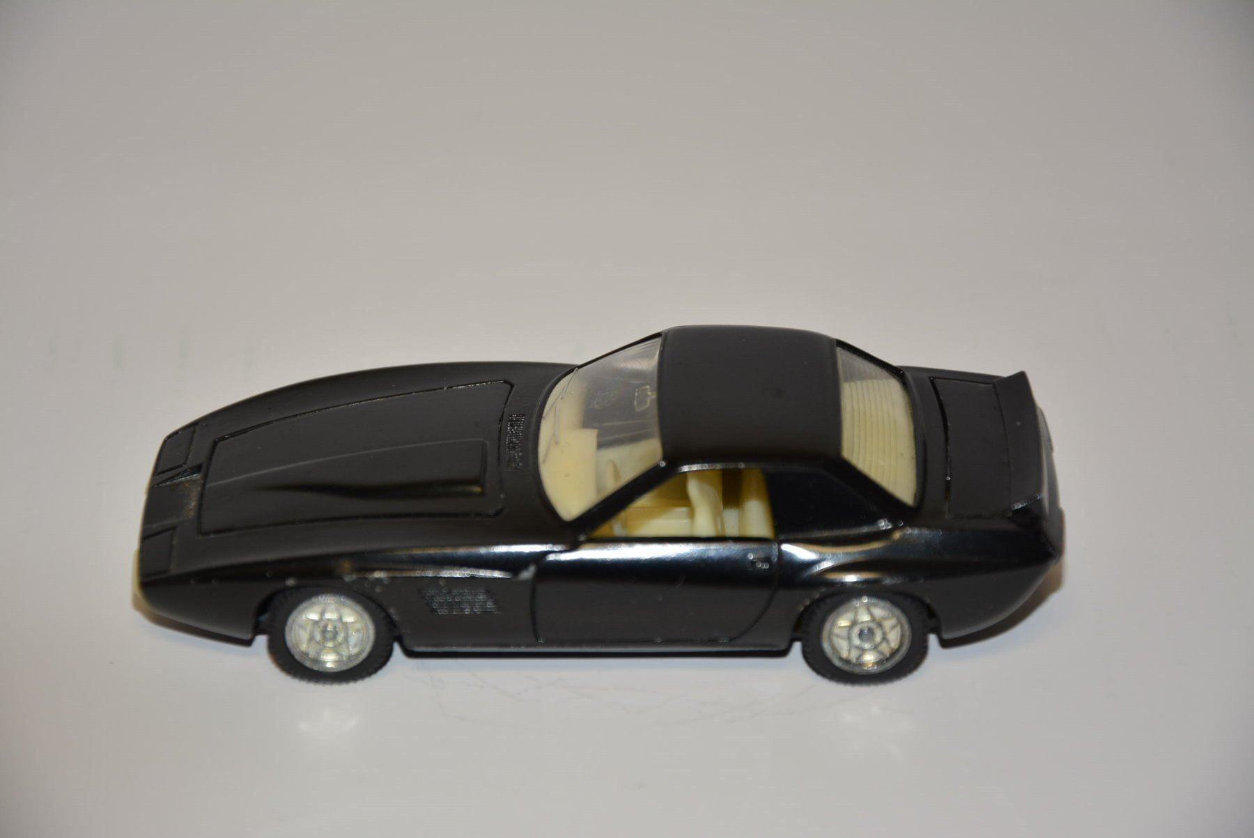 Modellautos: Intermeccanica Indra , Pilen 343 , 1:43 – Gebraucht aus Goldach von Feivel9