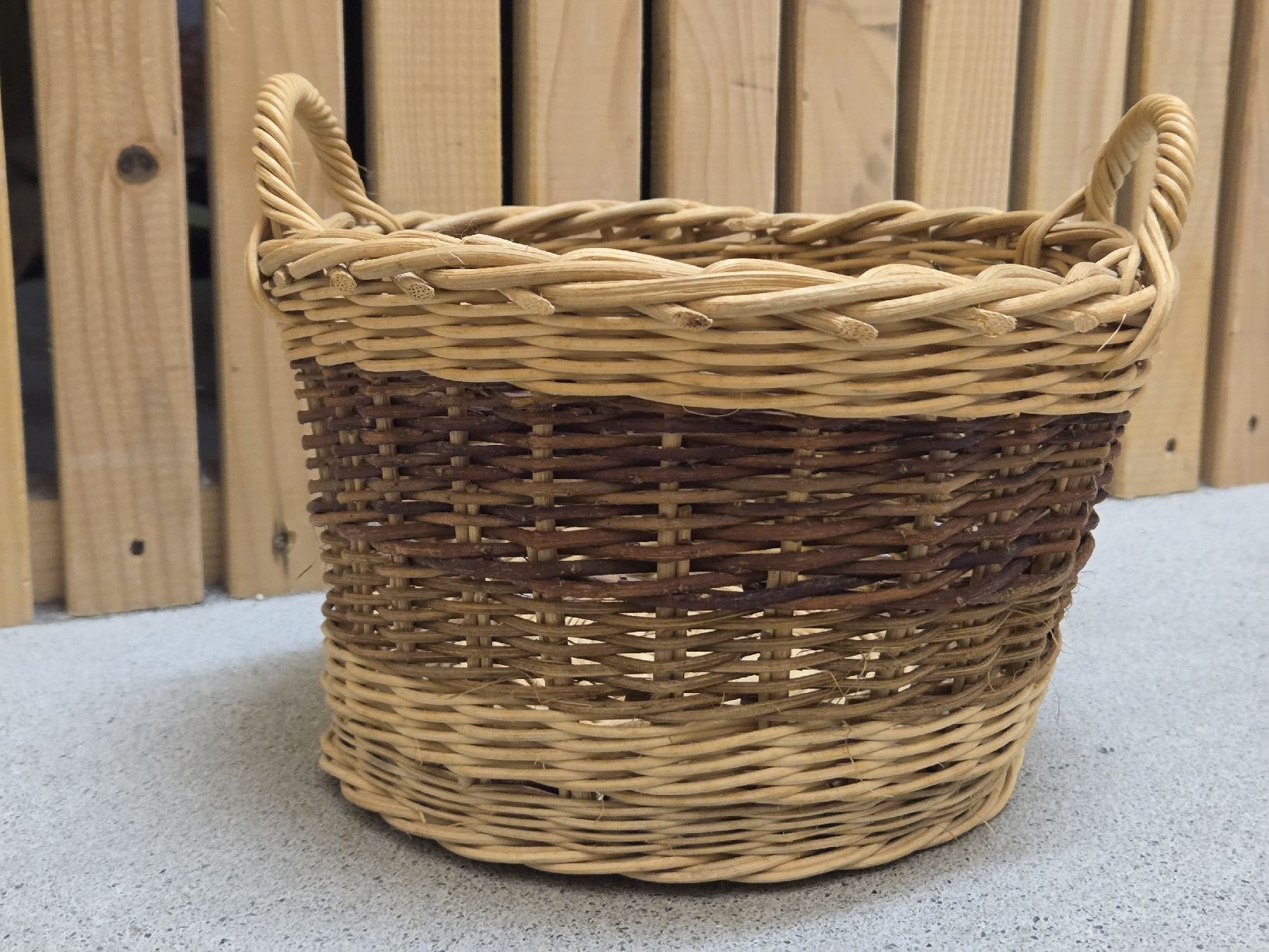 Altro per la casa: Schöner, handgemachter Weidenkorb im Vintage-Stil – Nuovo (secondo la descrizione) da Emmen venduto da GrabandGo