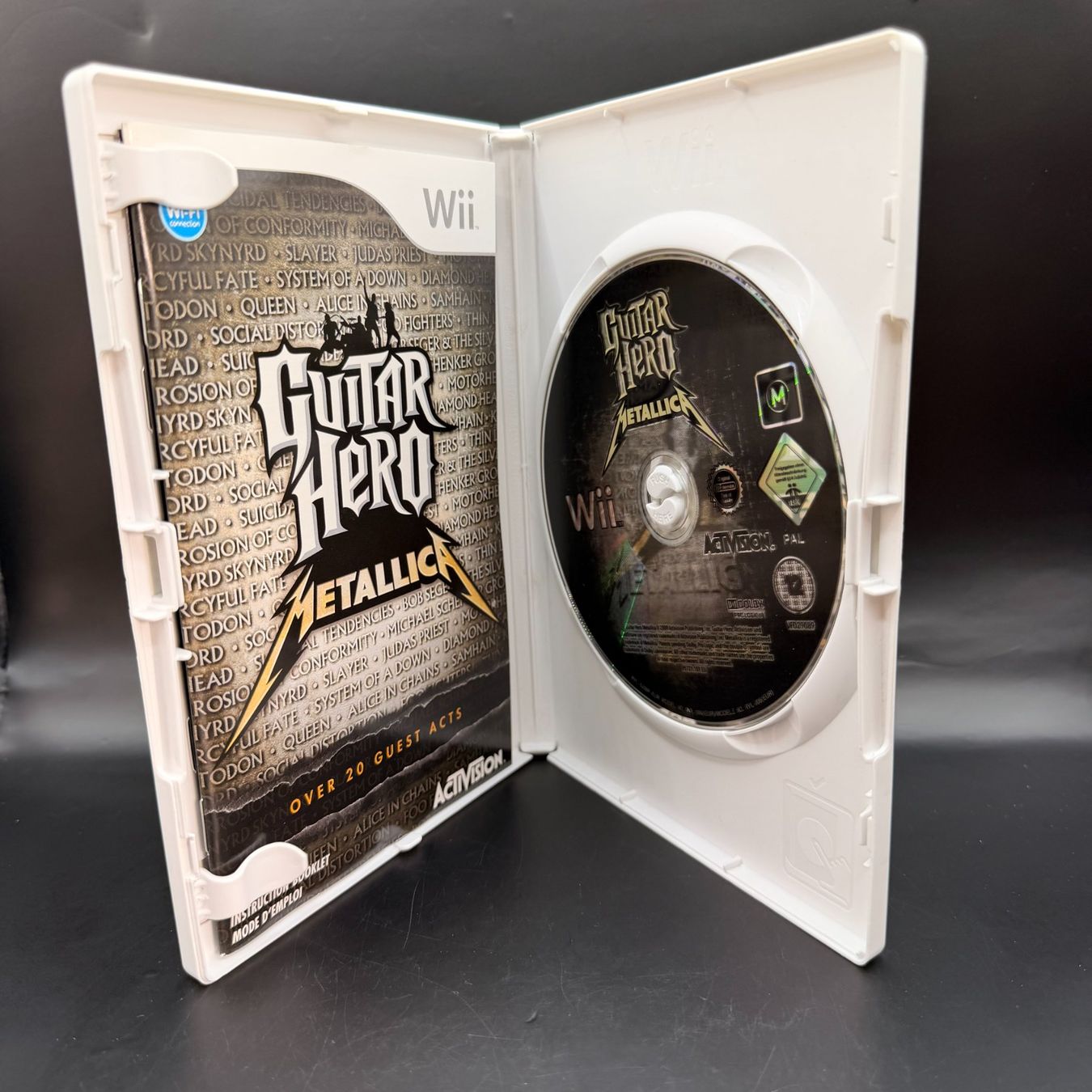 Nintendo Giochi: Guitar Hero Metallica Wii – Usato da Düdingen venduto da Nerdworld 2