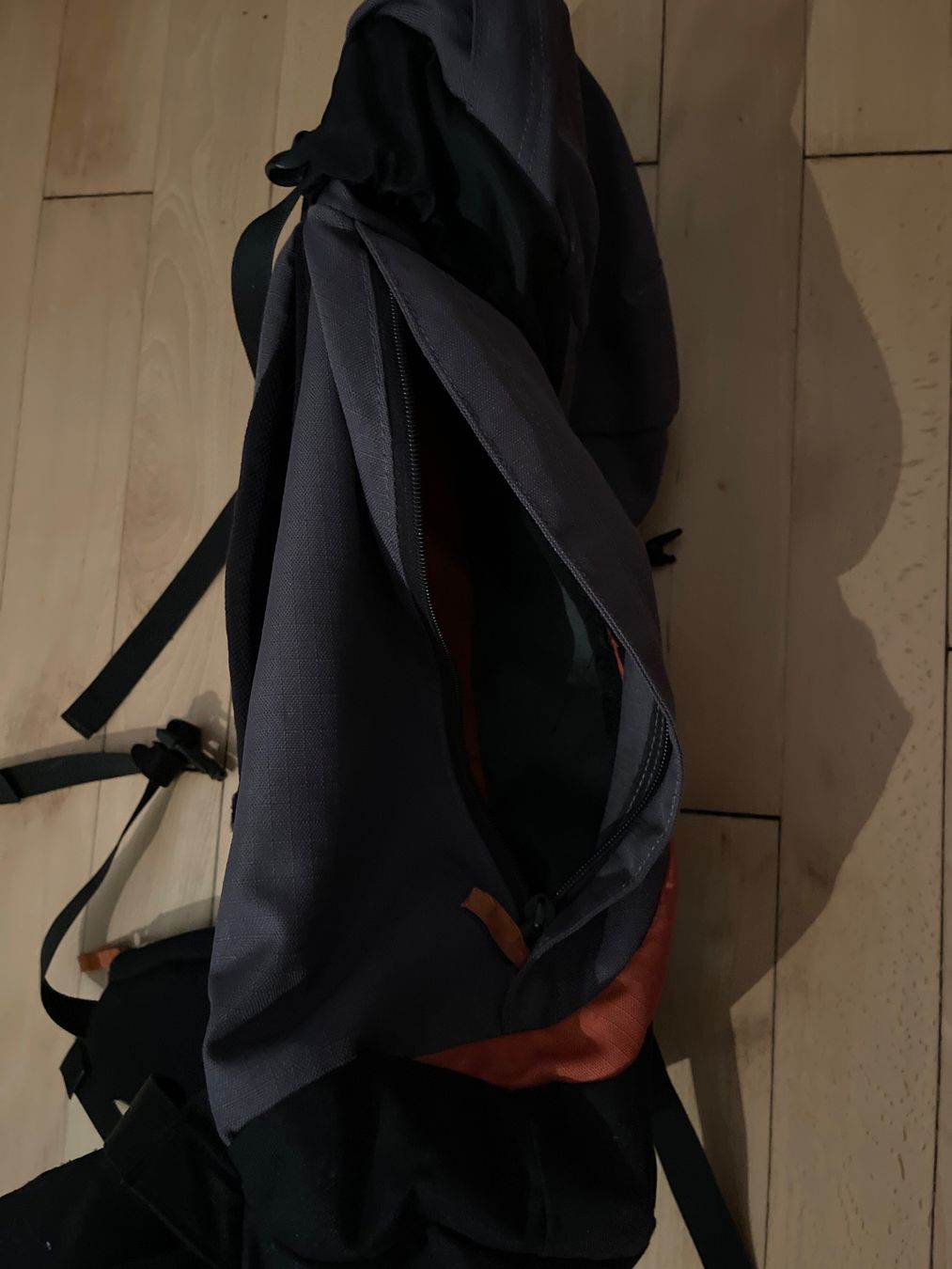 Salomon Zaini: Salomon Hi40 Wanderrucksack Backpack Rucksack – Usato da Thun venduto da BanjoDan 5
