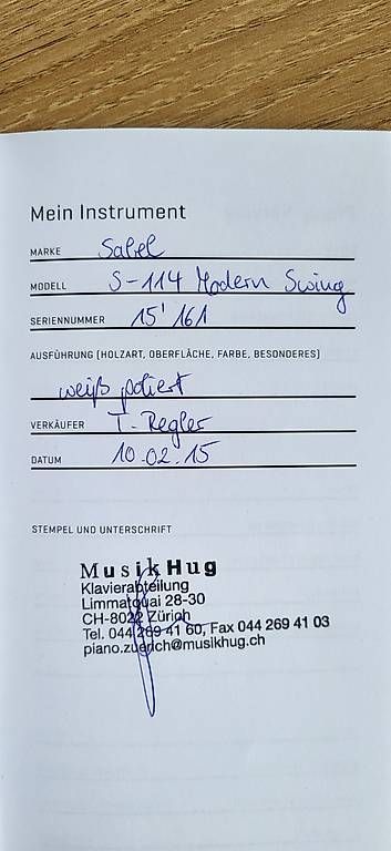 Instruments de musique: Klavier weiss Sabel S-114 – D'occasion à Zürich par fra_5rbm 2