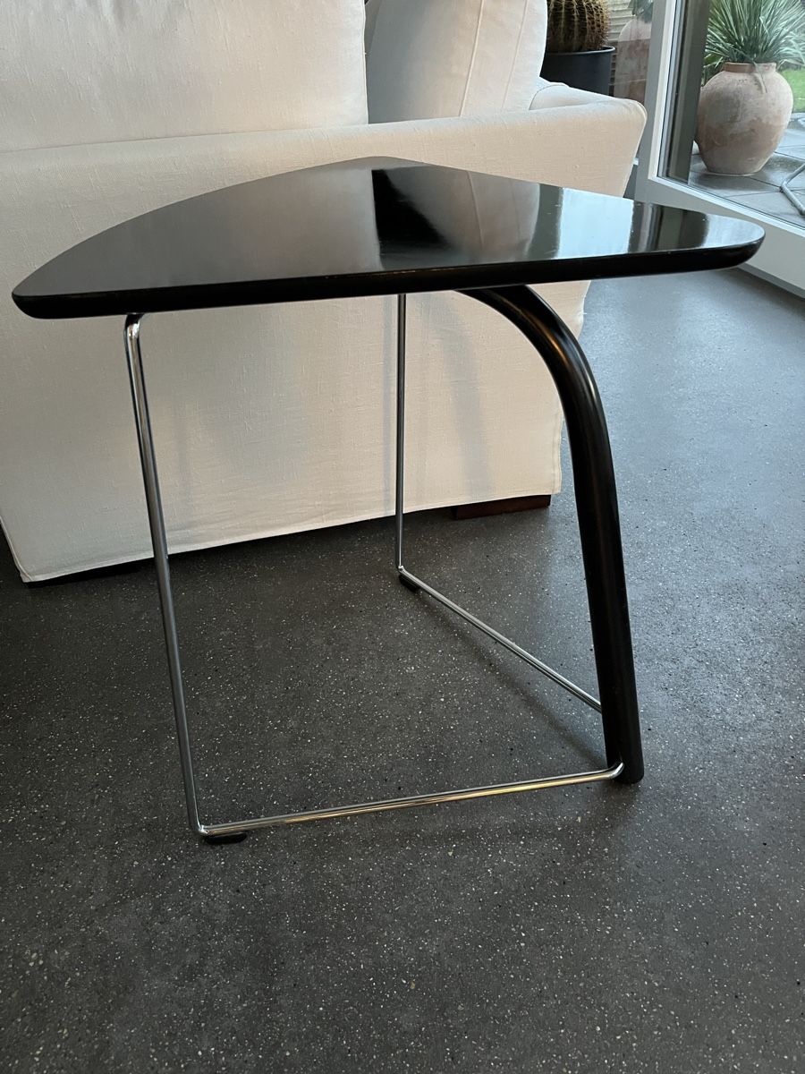 Thonet Tavoli: Thonet Beistelltisch – Usato da Wald ZH venduto da mo-zart