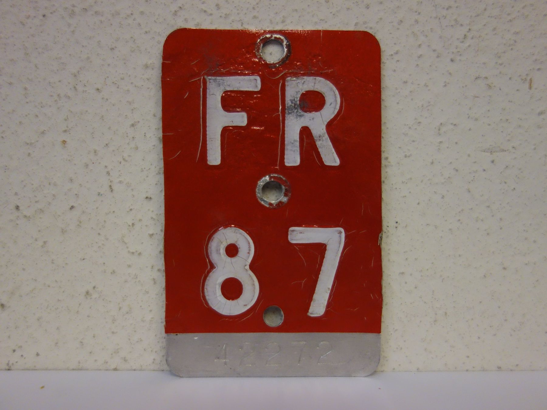 Schilder: FR 87 VELONUMMER - FAHRRADSCHILD – Gebraucht aus Kerzers von zimmergruen
