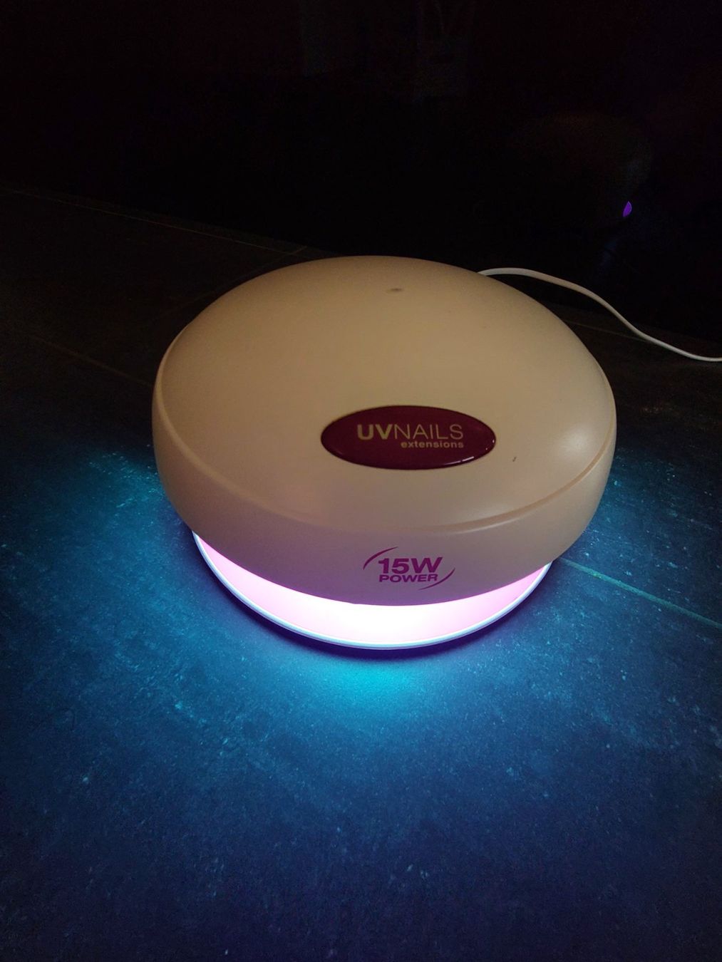 Unghie finte: UV Nails Professional Lampe – Usato da Siebnen venduto da LastChanc2 4