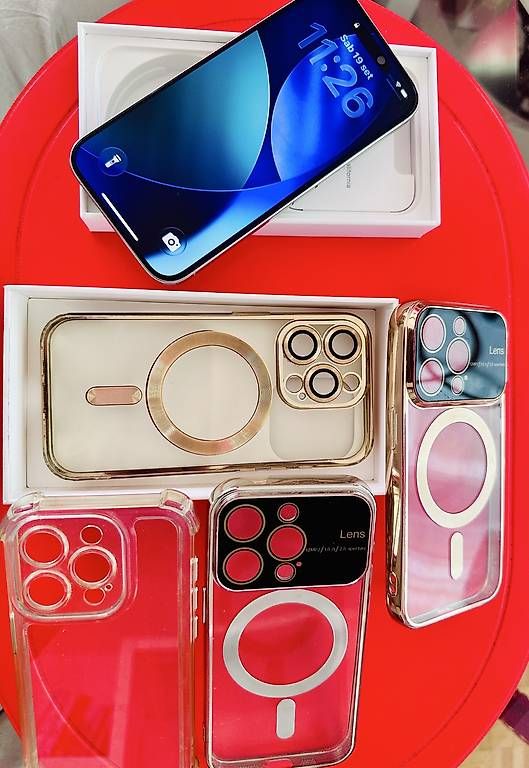 Portables: iPhone 15 Pro – D'occasion à St. Gallen par sul_7txd 3