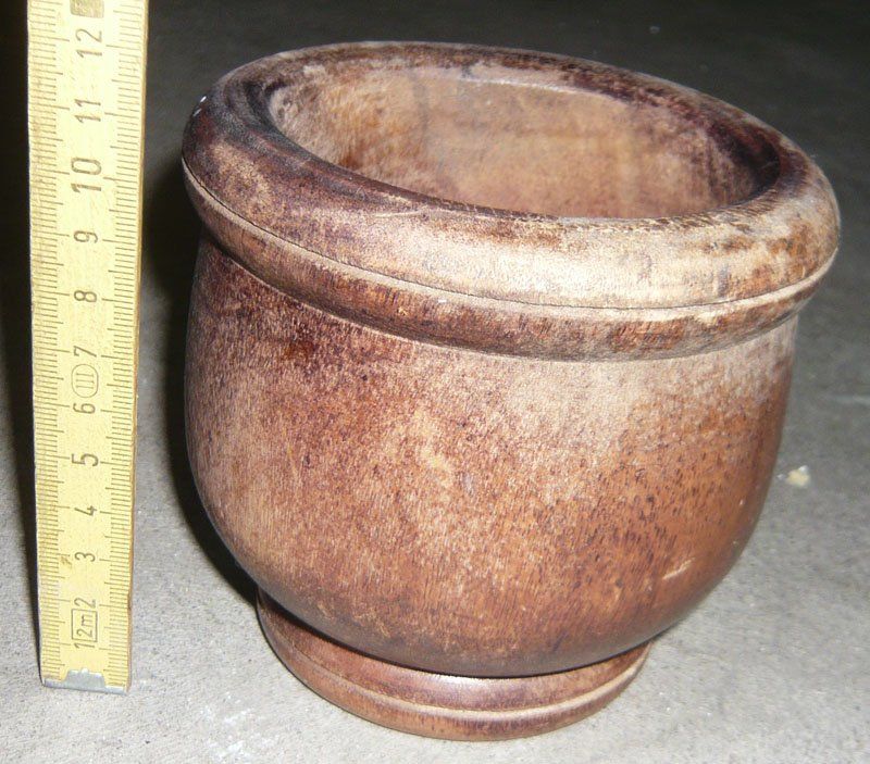 Ciotole: Krug / Schale aus Holz – Usato da Ruggell venduto da Btt