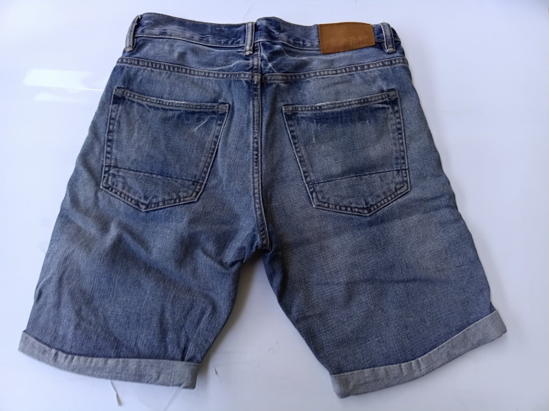 H&M Jeans: H&M Jeans Shorts – Nuovo (secondo la descrizione) da Wängi venduto da Ladys_First 1