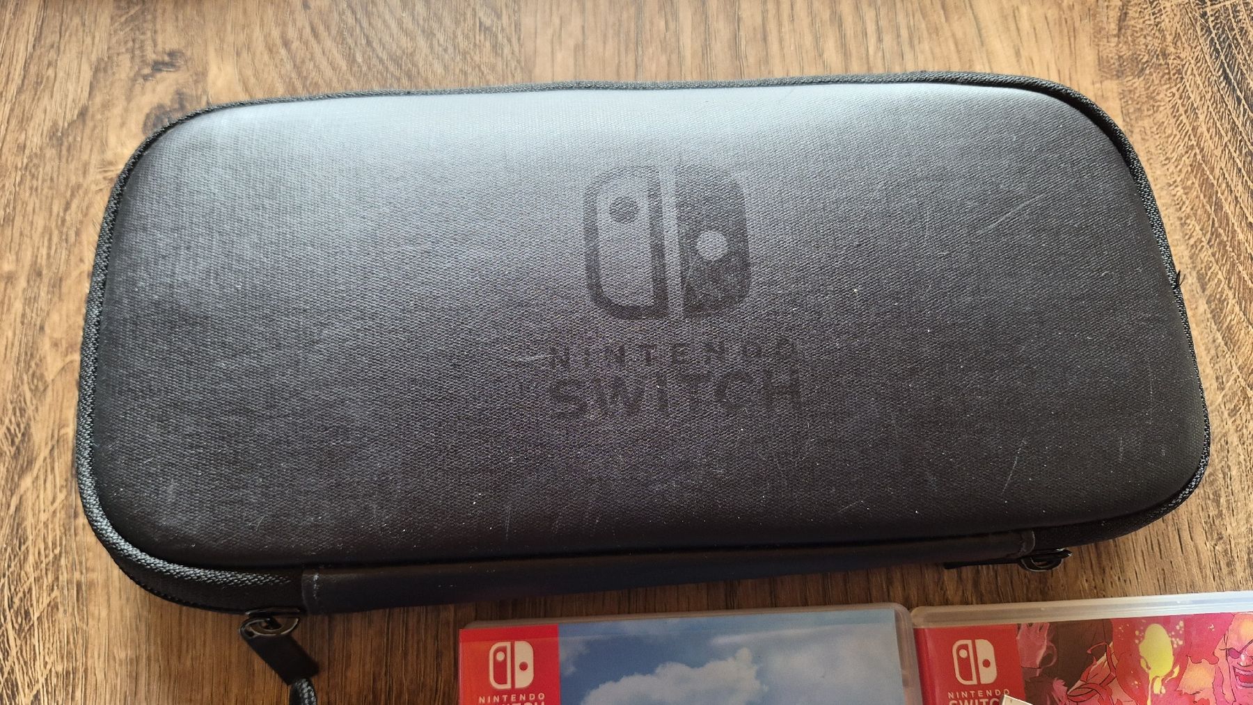 Nintendo Console: Nintendo Switch + 12 Jeux et Accessoires - État Impeccable! – Usato da Val d Illiez venduto da Teambob 7