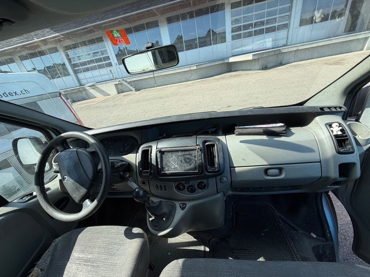 Renault Veicoli commerciali: Renault Trafic  2010 1.9l Diesel – Usato da Bussnang venduto da asa_nh26 2