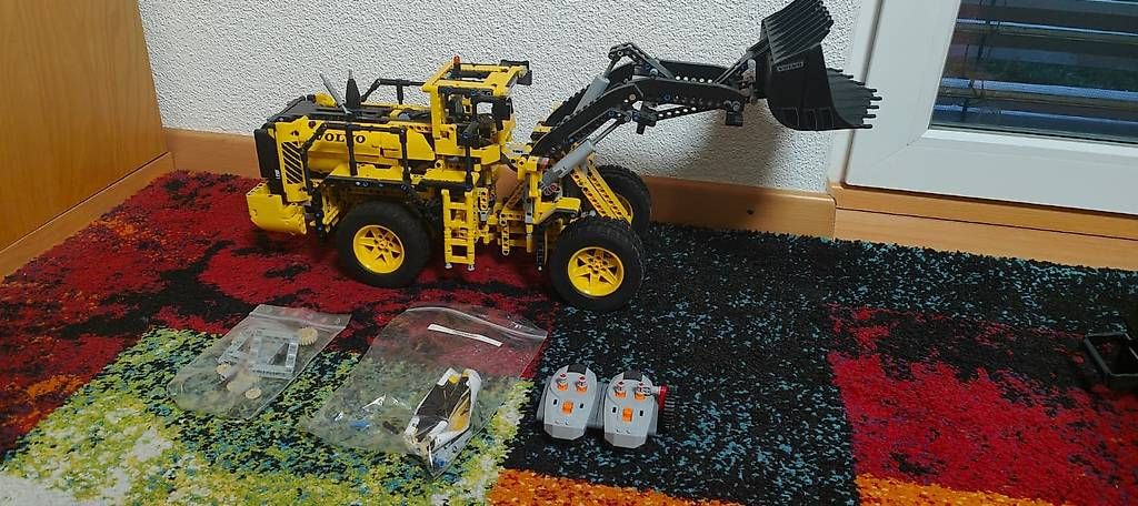 Jouets: Lego Technik Radlader 42030 – D'occasion à Detligen par Hennigtim 1