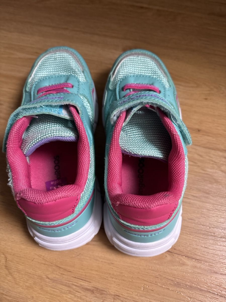 Chaussures filles: Mädchen Turnschuhe KangaRoss 31 – D'occasion à Chur par copino 1