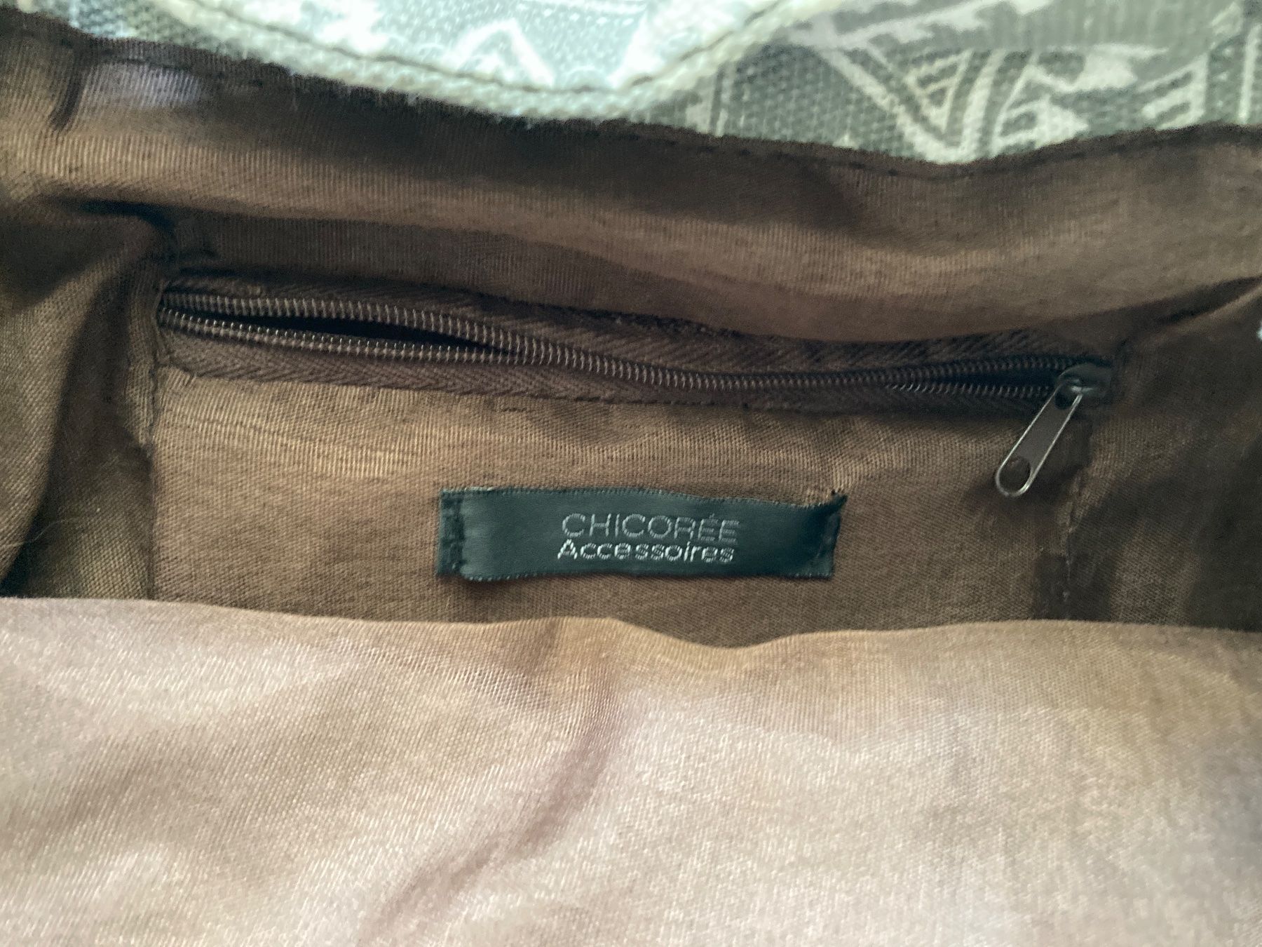 Zaini: Rucksack mit Elefantenmuster, Chicorée – Usato da Gelterkinden venduto da froggy80 4