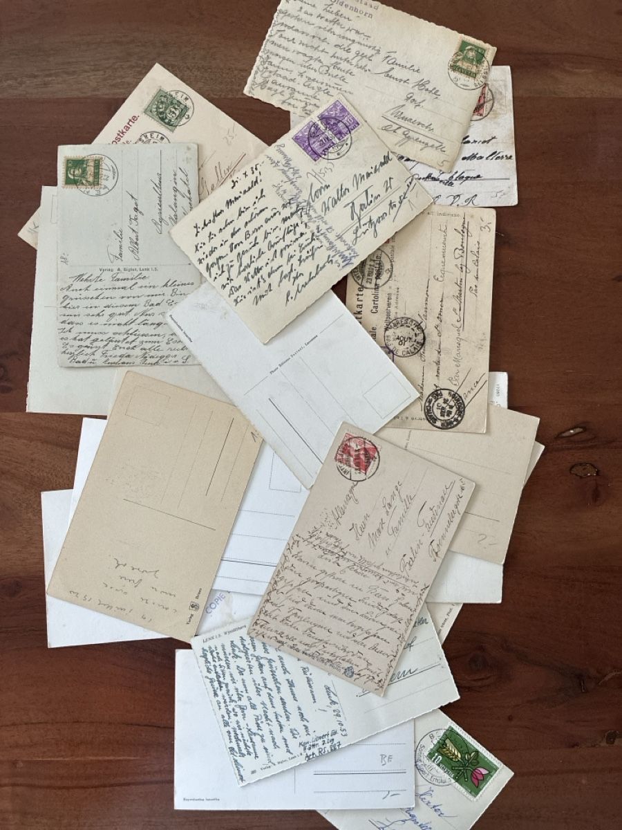 Cartoline postali: 58 Ansichtskarten Schweiz diverse von Kanton Bern – Usato da Oftringen venduto da Cla.vD.74 1