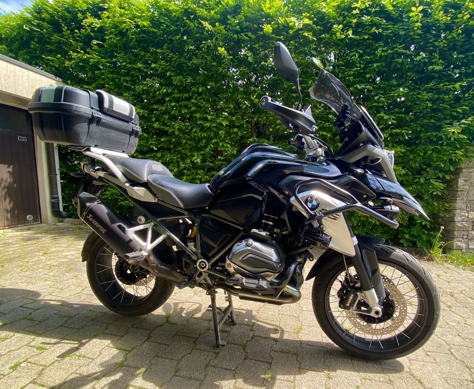 BMW Touring: BMW r1200gs black edition – Usato da Pâquier-Montbarry venduto da Borislamotte 1