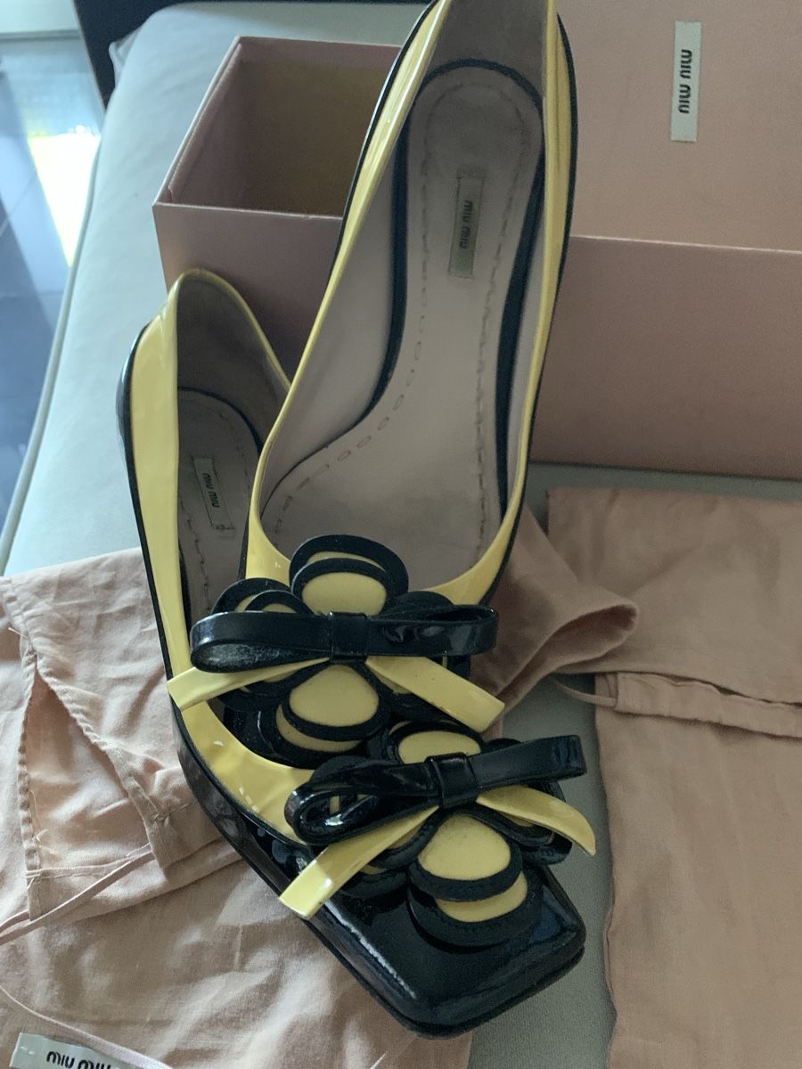 Miu Miu Scarpe da donna: Miu Miu Schuhe – Usato da Bergdietikon venduto da zor_856j 3