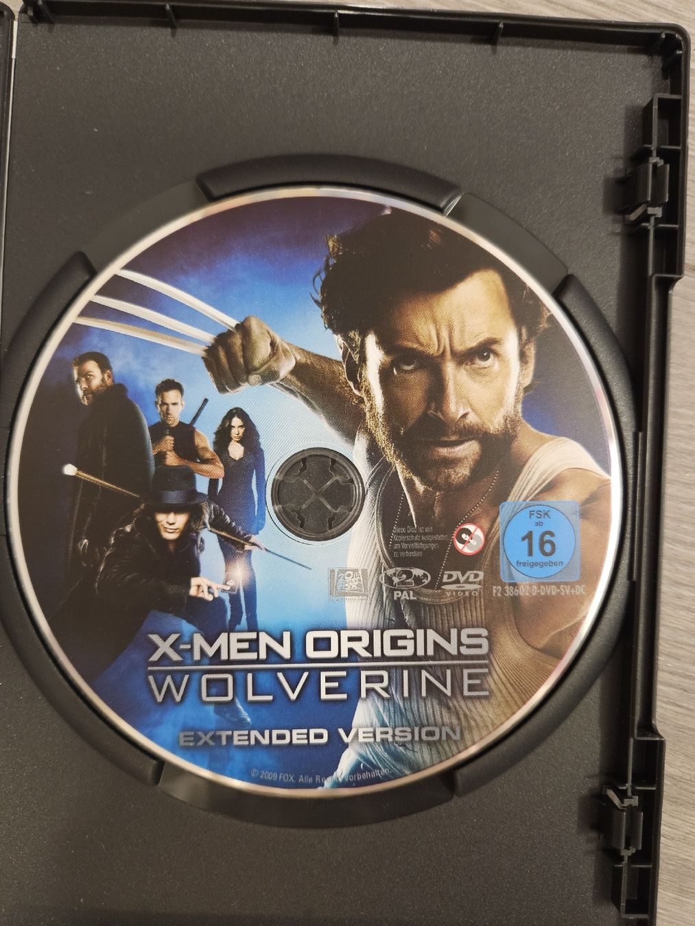Tous les DVDs: DVD X-Men Origins Wolverine Extended Version  – D'occasion à Reinach AG par Irina_g00 2