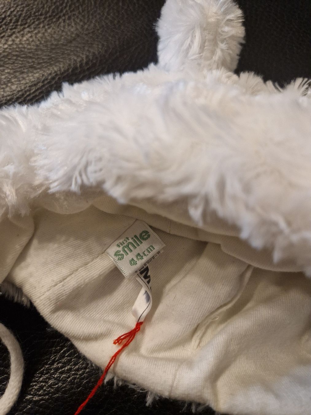 Berretti & Sciarpe: Mignon bonnet bébé hiver First Smile, 44cm – Usato da Penthaz venduto da Sosotroc 1
