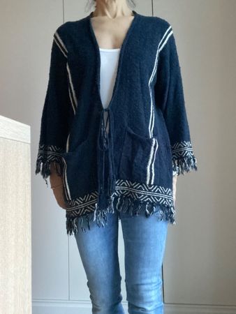 Cardigan mit Fransen