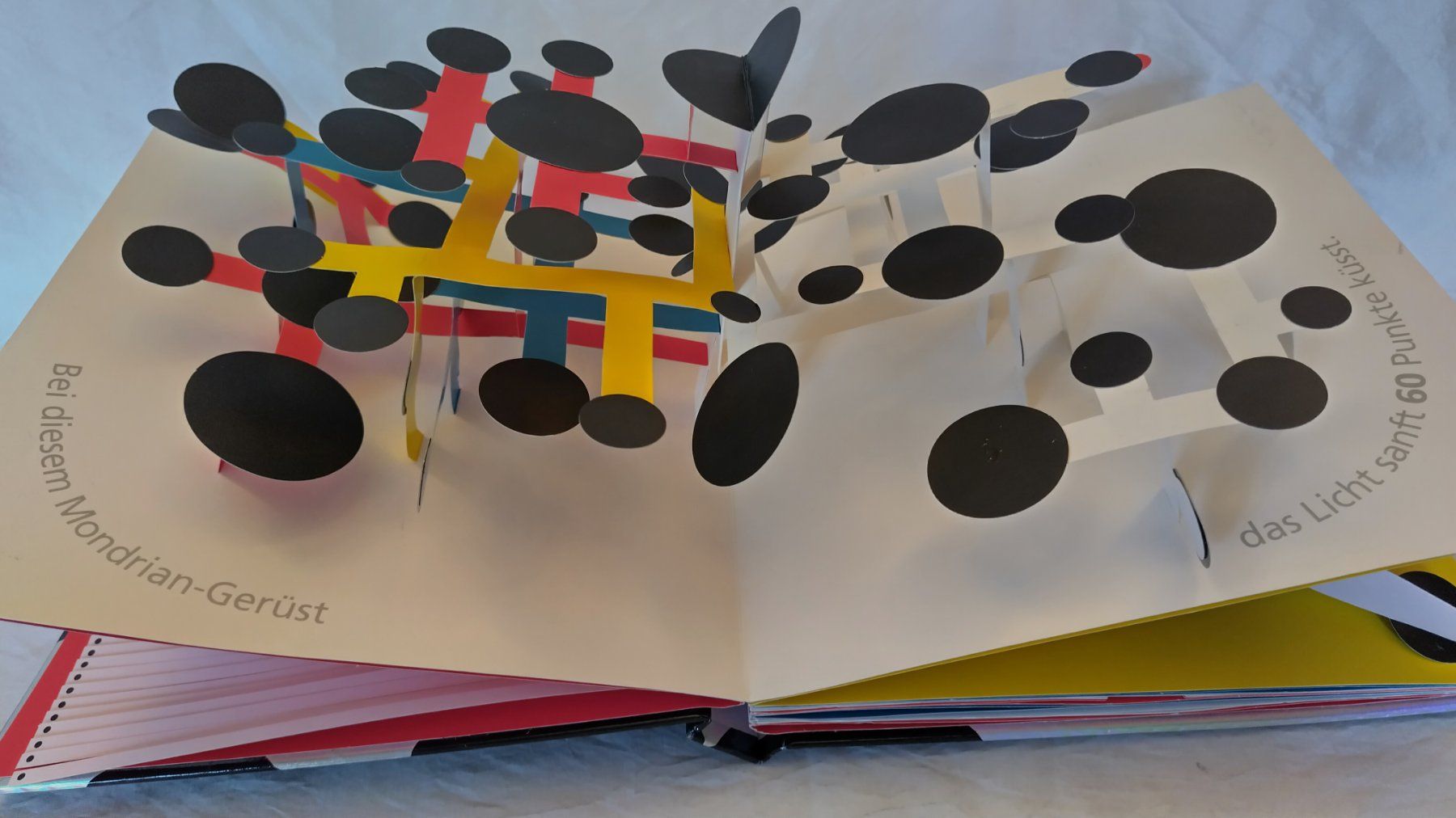 Libri: Pop-Up Buch - 600 schwarze Punkte / David A. Carter – Usato da Bellach venduto da JingleJerry 4
