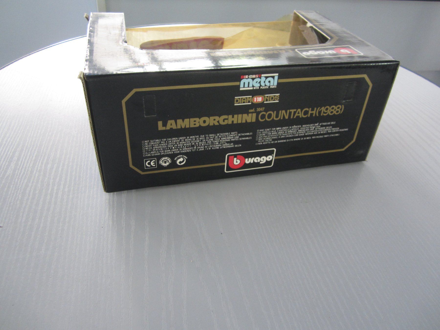 Bburago Voitures modèles: Burago Lamborghini Countach 1988 1-18 Model – Neuf (Voir description) à Dietikon par exclusive-cars-ag 4
