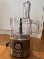 Küchenmaschine Fust mit Zubehör