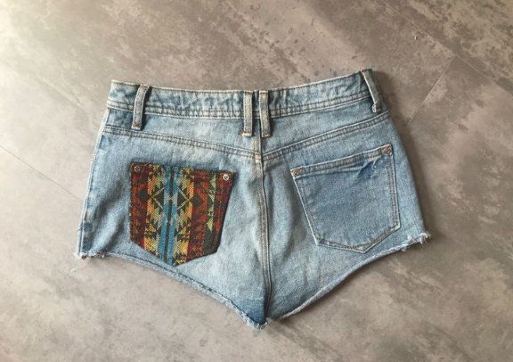 Jeans: Shorts Highwaist Gr. 38 – Gebraucht aus Ettingen von Echoo 1