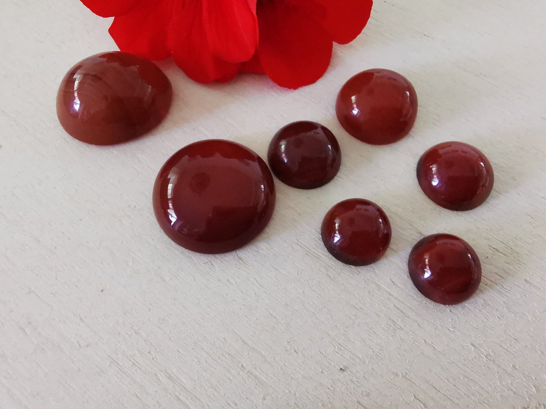 Minerali & Pietre curative: 7 Stk. diverse Karneol Cabochon / Lager-Sondererkauf – Nuovo (secondo la descrizione) da Dierikon venduto da Buntspecht-10 5