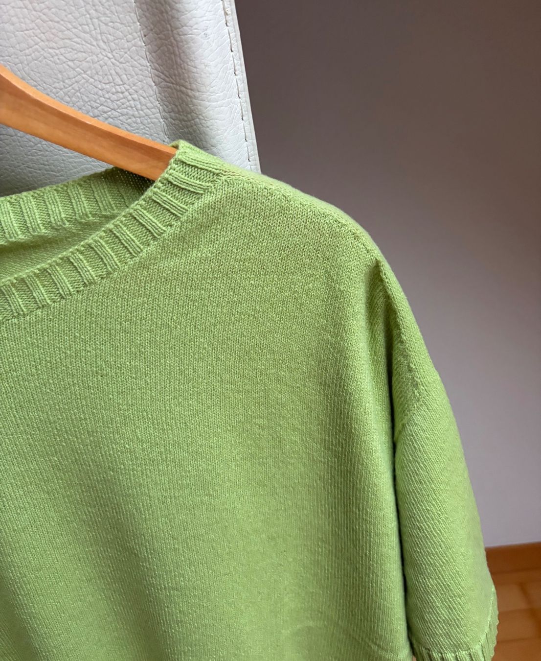Pulls & Sweat-shirts: Oversized Kaschmir Pullunder Gr.M  ***NEU*** – Neuf avec emballage d'origine à Unterägeri par Jutka_04 1
