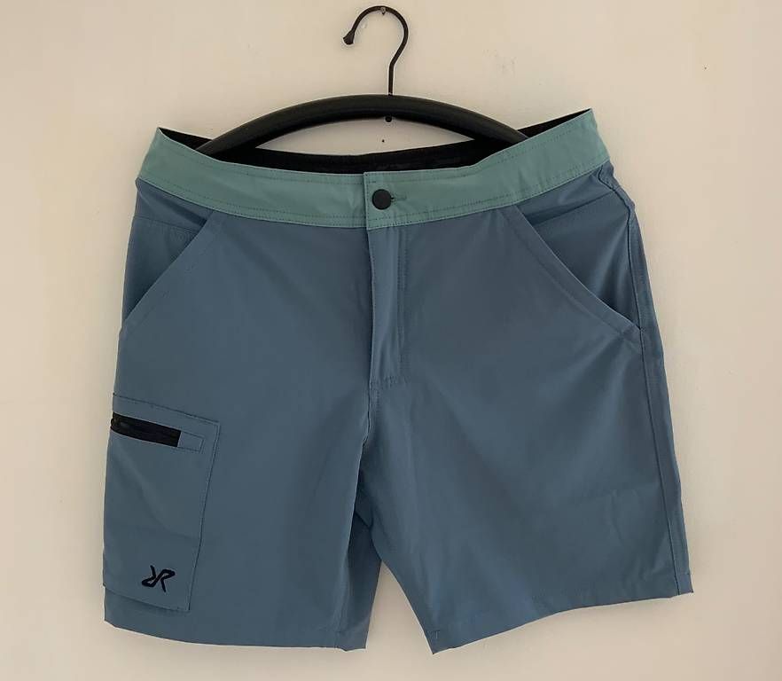RevolutionRace Hosen: revolution race Wandershorts Herren – Gebraucht aus Goldiwil (Thun) von joleu 1