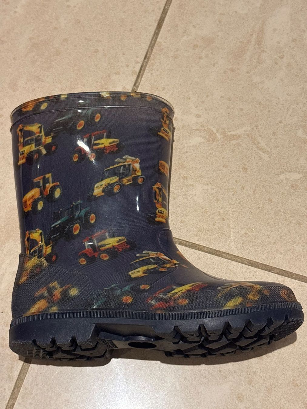 Next Scarpe per ragazzi: Gummistiefel Kinder Gr. 28, Traktor/Bagger – Usato da Bettlach venduto da Schtine1 1