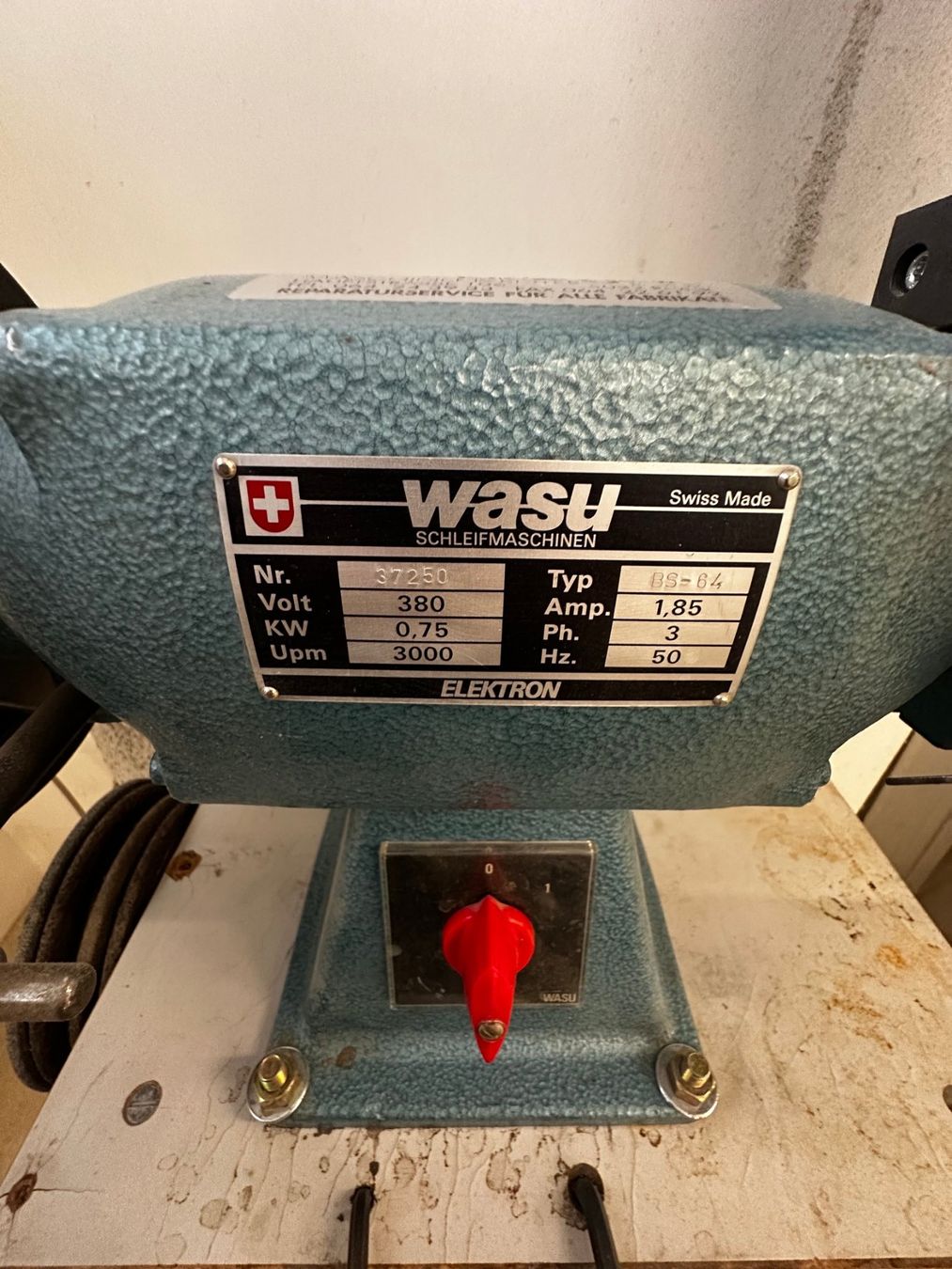 Wasu Aiguiseuses & polisseuses: WASU Bandschleifmaschine – D'occasion à Hirschthal par inf_xk9t 2