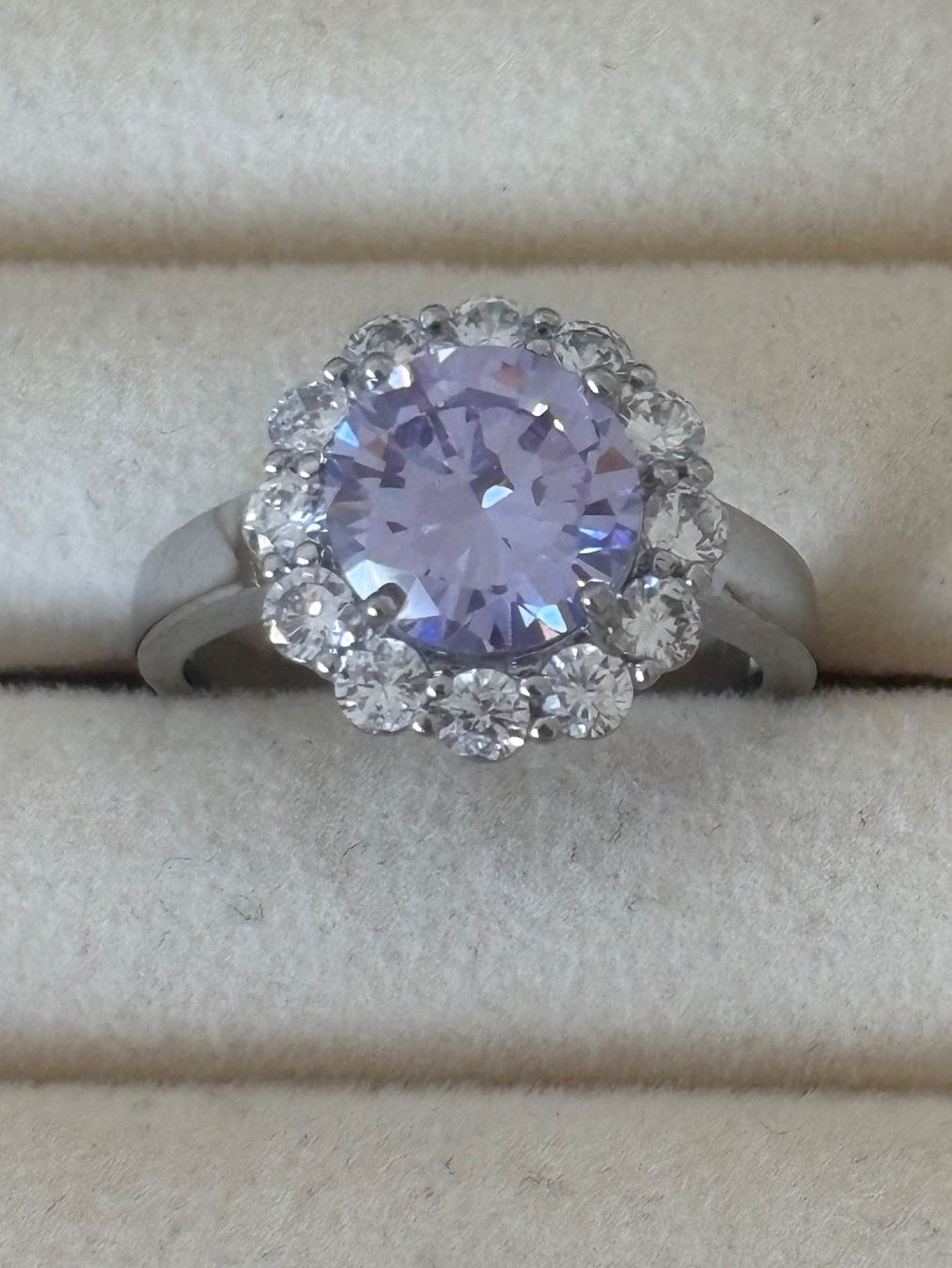 Anelli: Luxus Elegante Gr.19,5/9,5 Ring Farbe: Silber/Lilas – Nuovo (secondo la descrizione) da Biel-Bienne venduto da Roserosse13 8