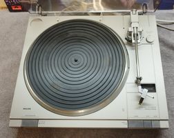 Plattenspieler Philips F 7230