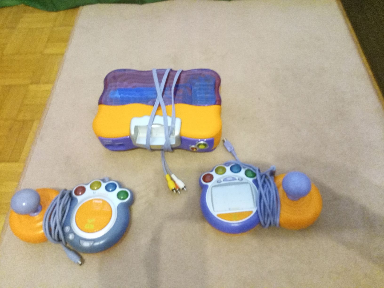 Consoles: VTECH Lernkonsole mit 1 oder  2 Controllern  – D'occasion à Beringen par tan_b56y