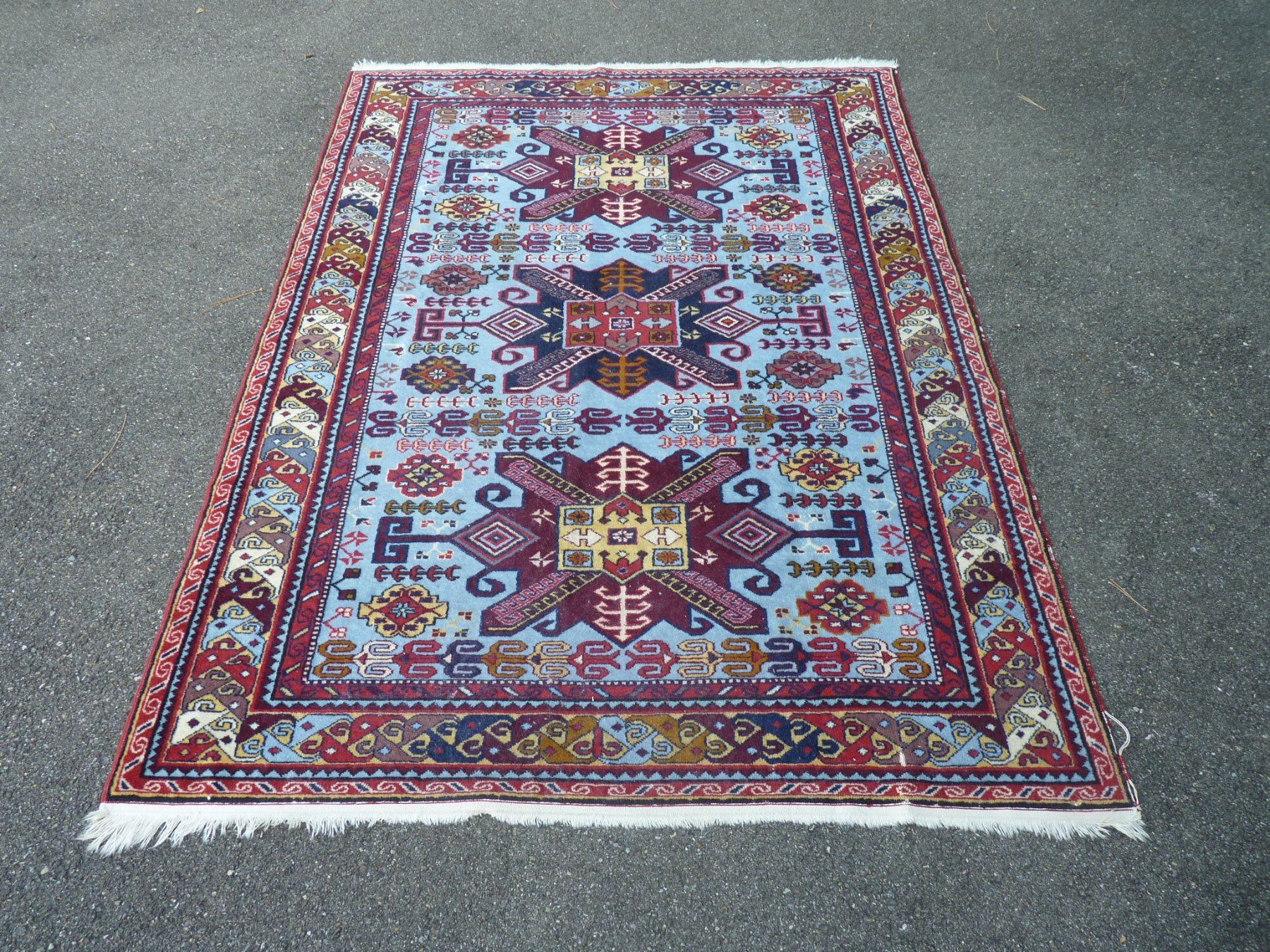 Tappeti: Teppich- Hellblau-Rot – Usato da Küsnacht ZH venduto da zoliboli01 6