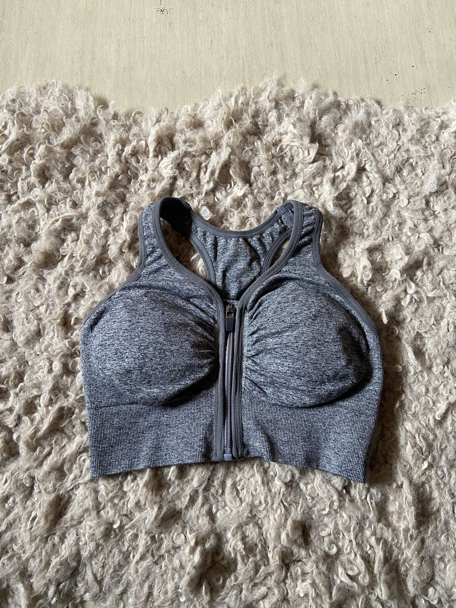 Altra biancheria intima: Verkaufe Sportbh – Nuovo (secondo la descrizione) da Adligenswil venduto da Labe83