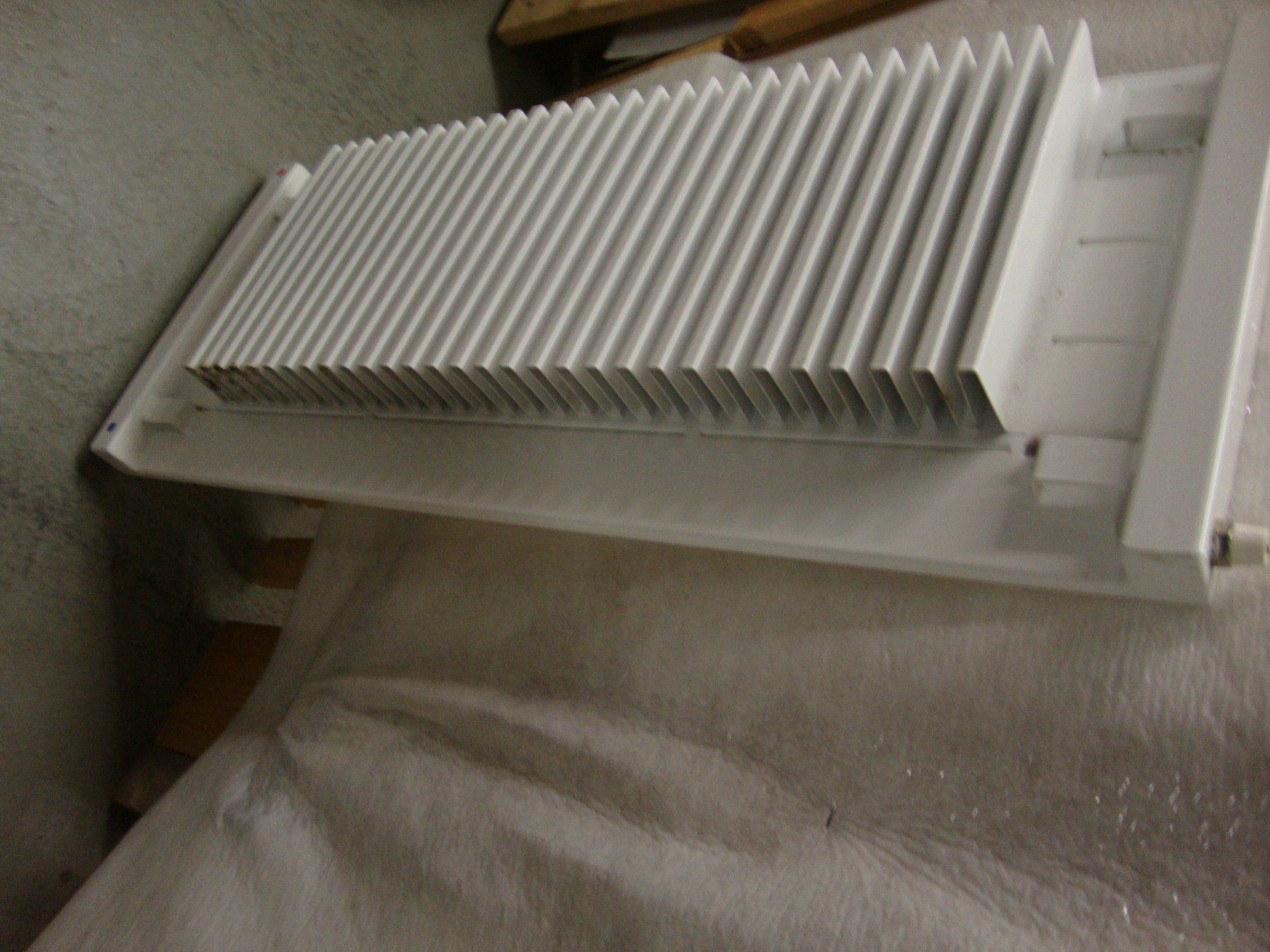Radiatori: Radiator – Usato da Niederhasli venduto da Hasli85 2