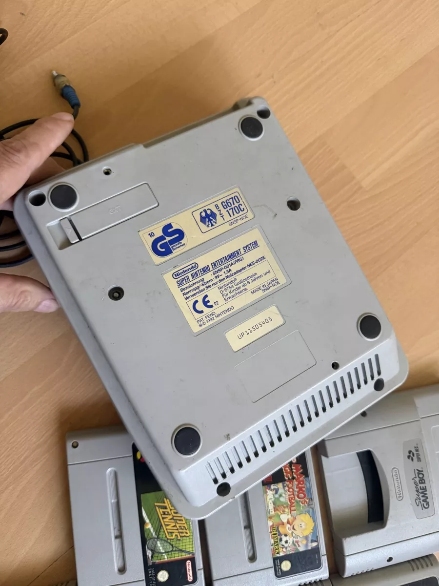 Nintendo Konsolen: Super Nintendo SNES  – Gebraucht aus Baden von noli.r 5