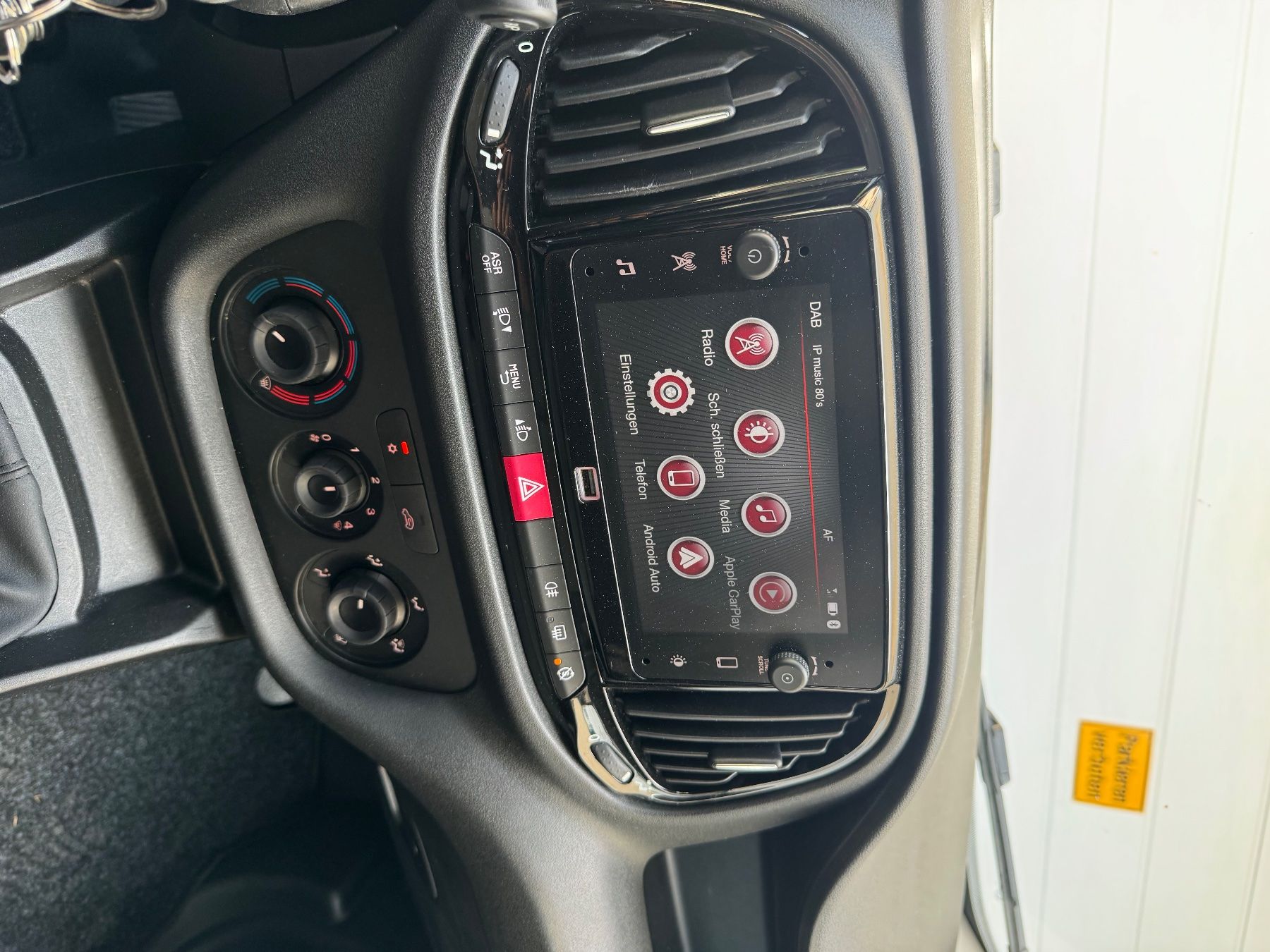 Fiat Veicoli commerciali: Fiat Doblo 1.6 MJ – Usato da Schaffhausen venduto da mongiana 4