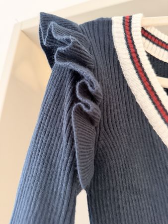 Clockhouse Feinstrick Kleid XS mit Rüschen - Neuwertig!