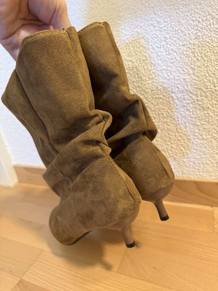 Damenschuhe: Braune Stiefeletten 40 – Neu (gemäss Beschreibung) aus Bülach von sawa22 2