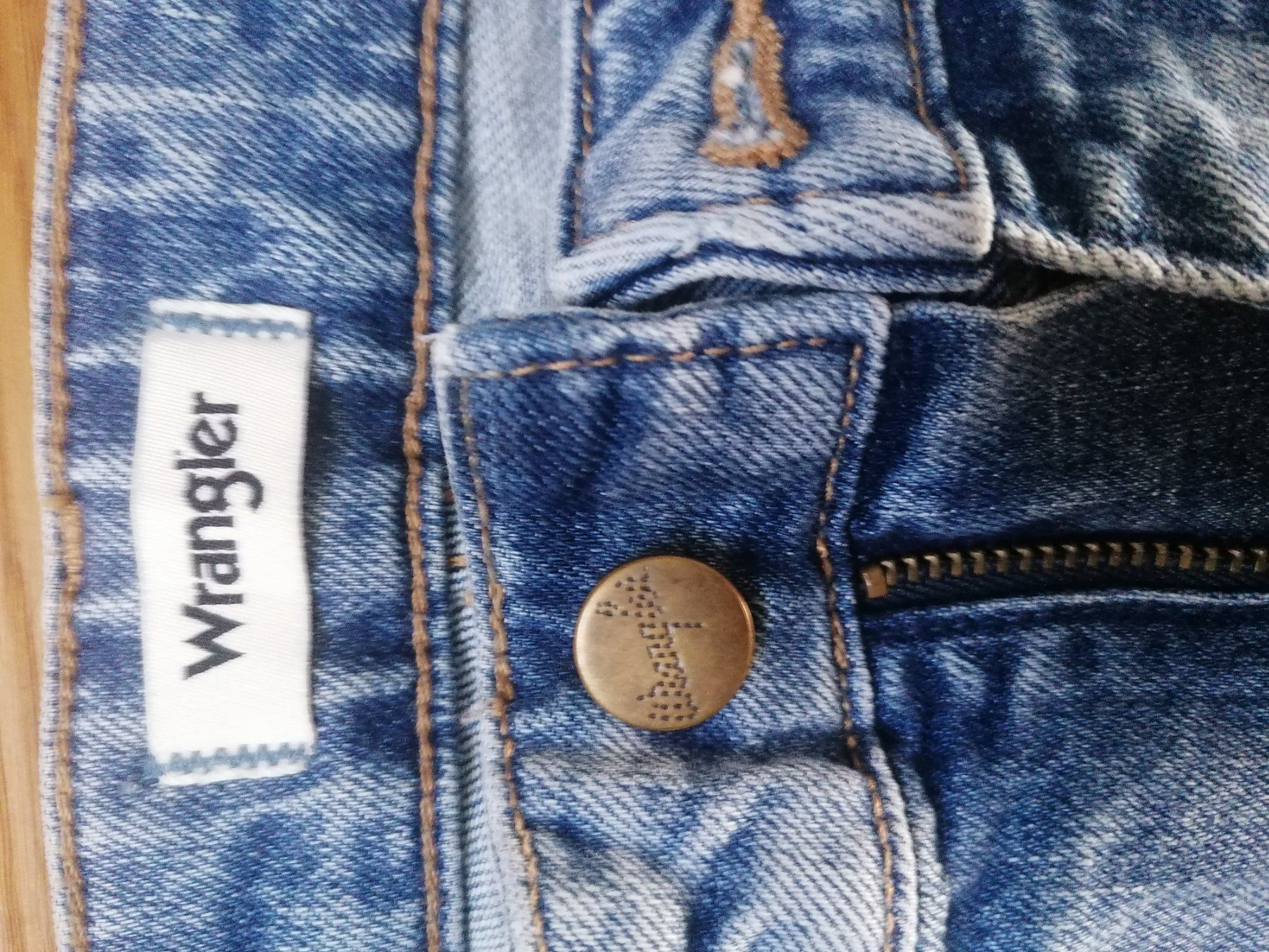 Wrangler Jeans: Original Wrangler Jeans NEU – Nuovo (secondo la descrizione) da Marbach LU venduto da BitsAndBobs 1
