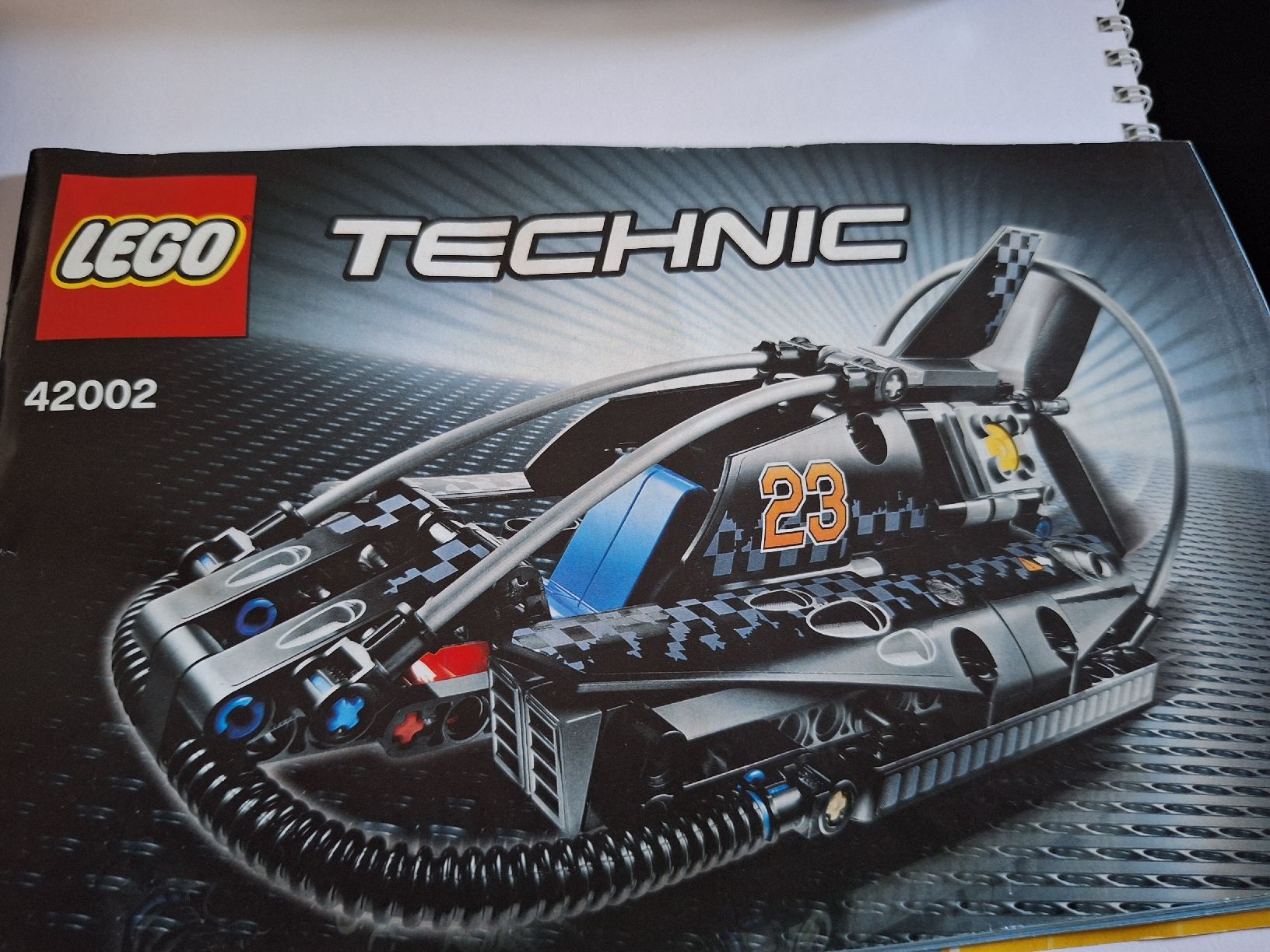 Lego Jouets: Lego Technic, Hovercraft 42002 – D'occasion à Flüh par van_7vdl 1
