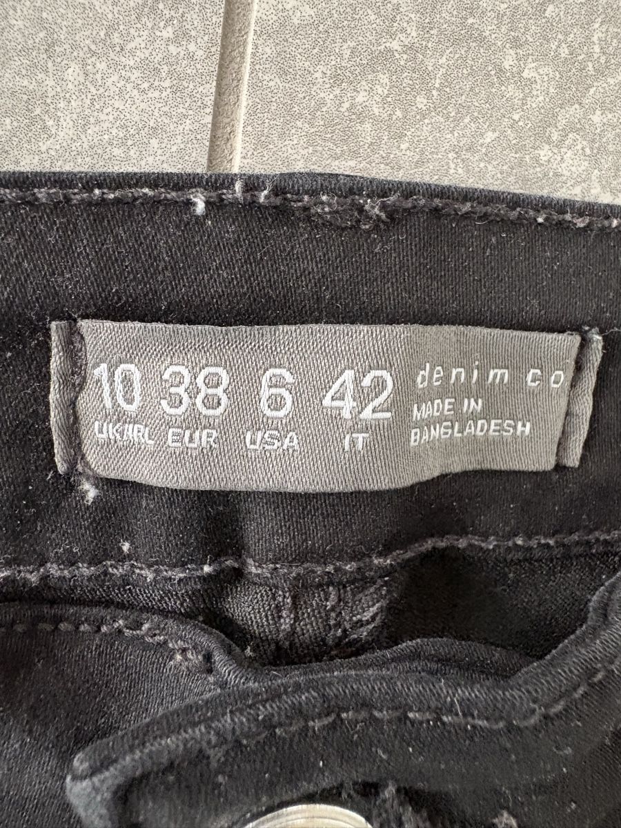Primark Jeans: Black slim Jeans – Usato da Oberdorf SO venduto da retowolf 2