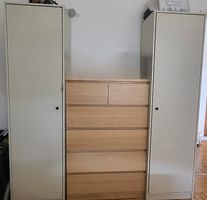 2 Armoires IKEA GURSKEN avc miroir et étagères extra : Vevey