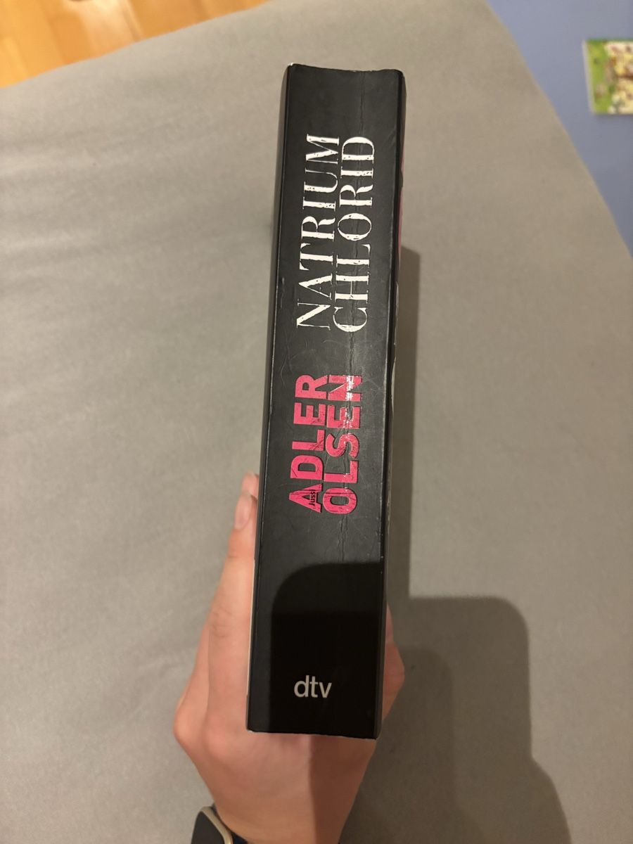 Libri: Adler Olsen - Natrium Chlorid – Usato da Zofingen venduto da miirahensch 1