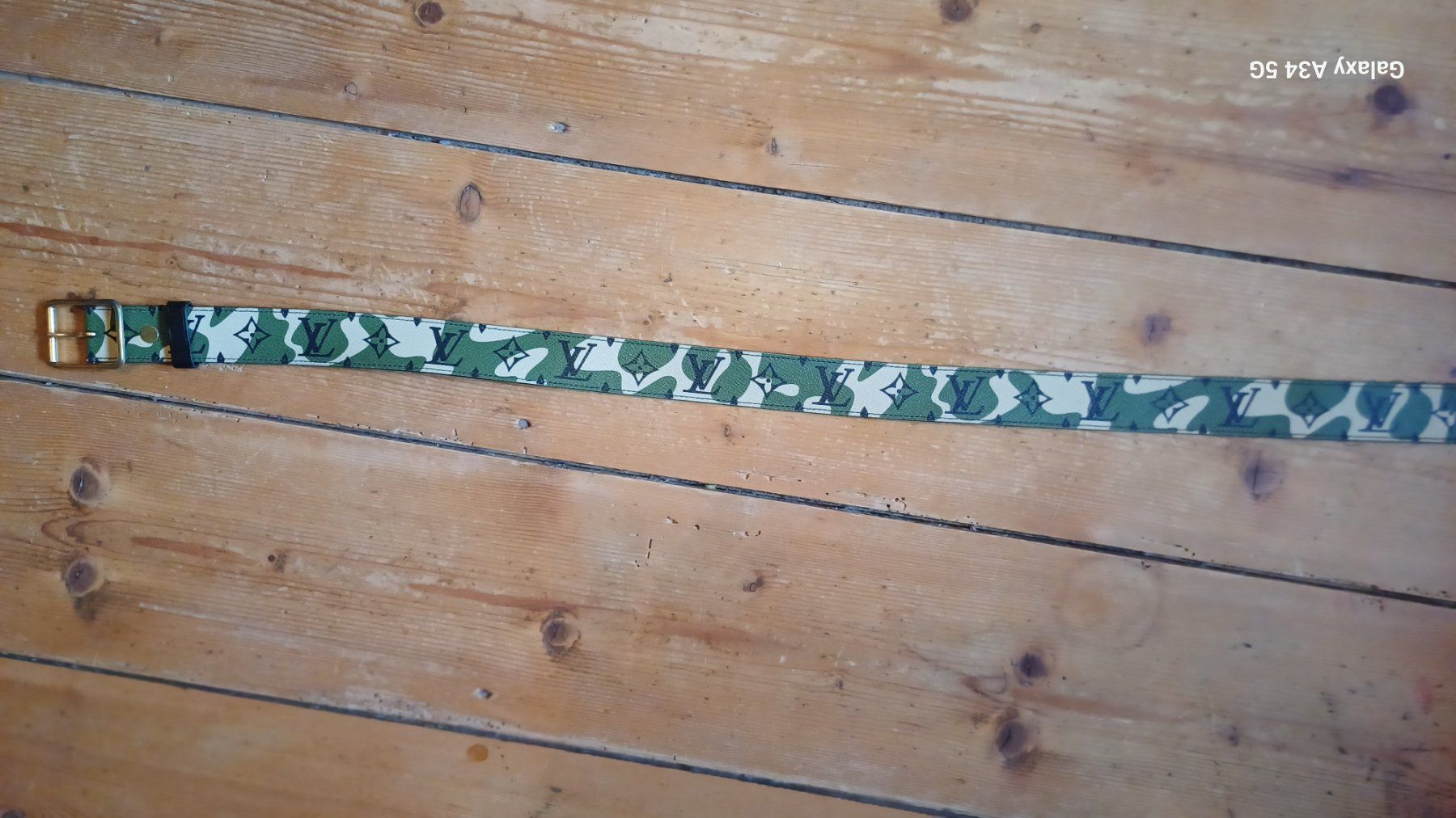 Louis Vuitton Gürtel: Murakami camouflage Gürtel Louis Vuitton – Gebraucht aus St. Gallen von DiesundDas. 4